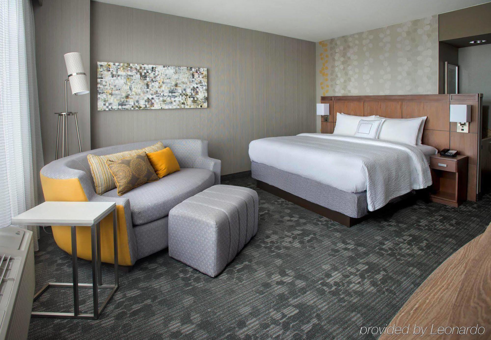 Готель Courtyard By Marriott Philadelphia Лансдейл Екстер'єр фото