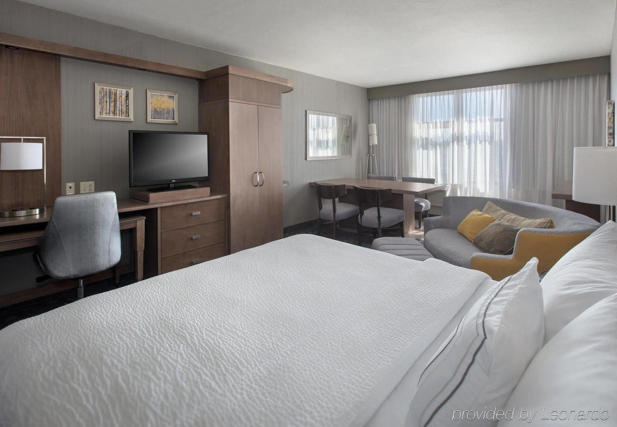 Готель Courtyard By Marriott Philadelphia Лансдейл Екстер'єр фото